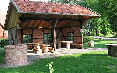 Schutzhütte Brechte 9